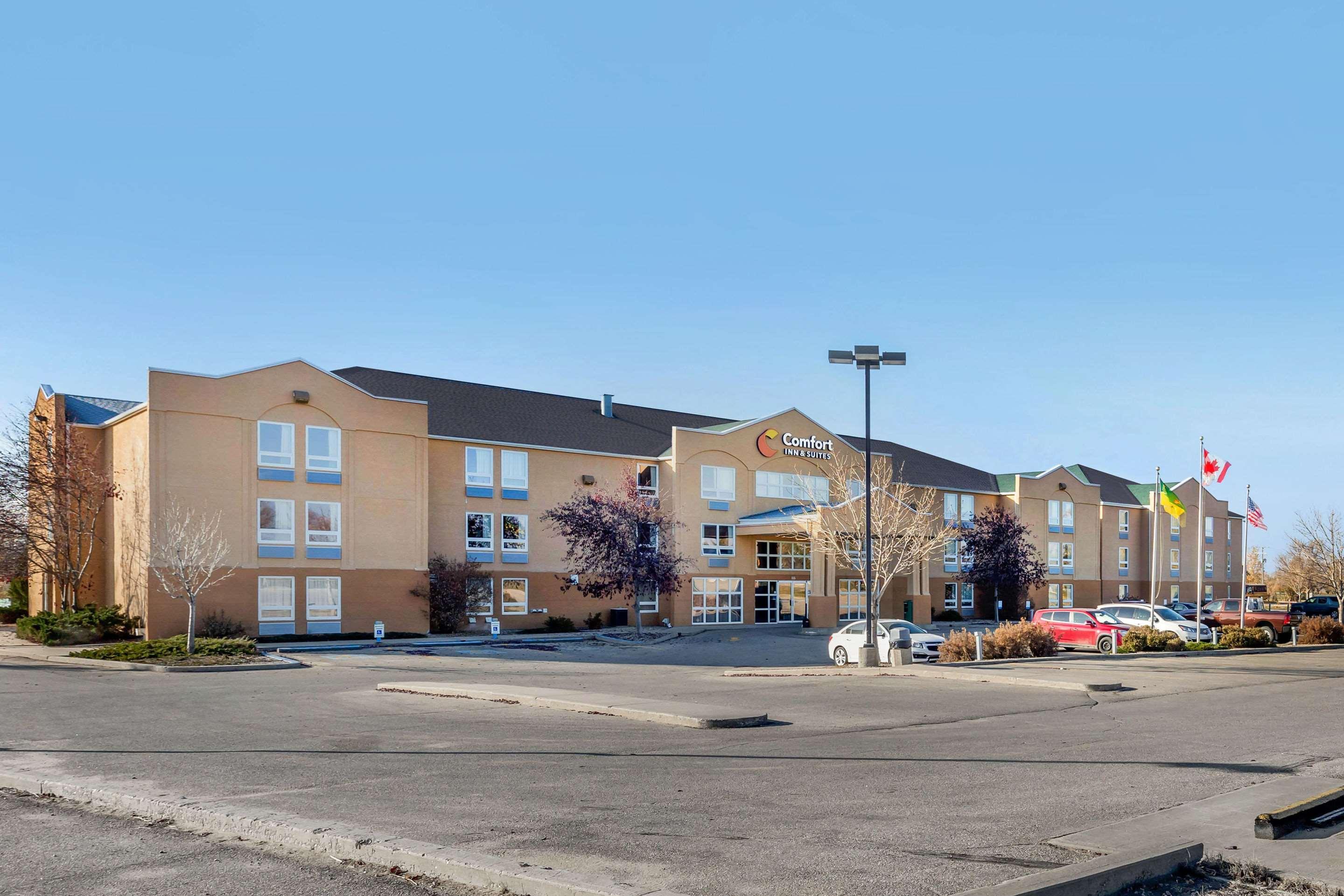 Comfort Inn & Suites Moose Jaw Εξωτερικό φωτογραφία