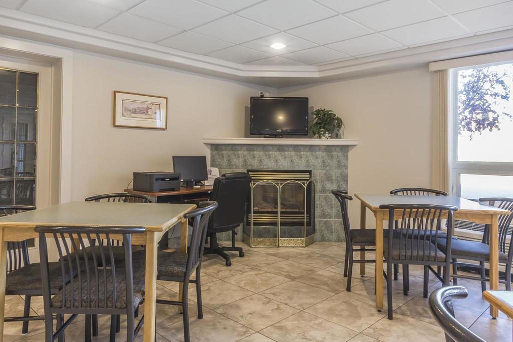 Comfort Inn & Suites Moose Jaw Εξωτερικό φωτογραφία